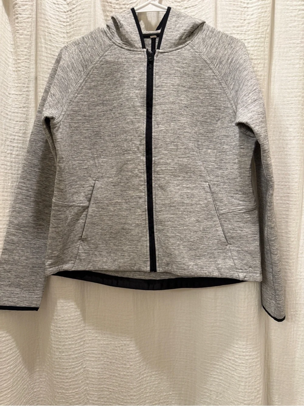 Lululemon Women's City Bound Full-Zip Hoodie - Heathered Medium Gray - Size 6